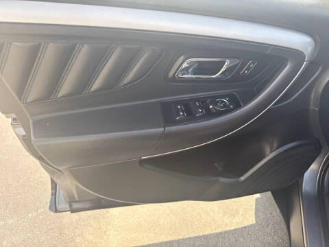 2013 Ford Taurus SEL