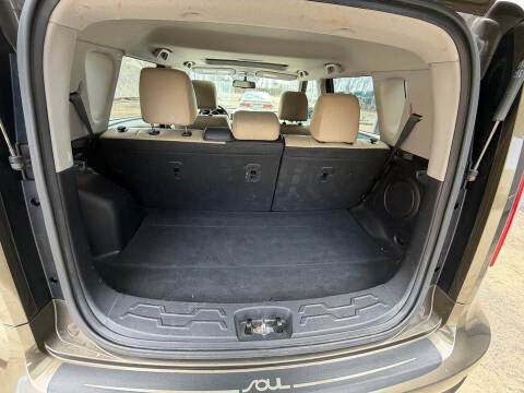 2013 Kia Soul +