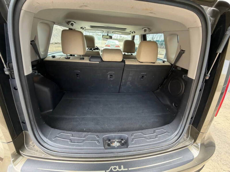 2013 Kia Soul +