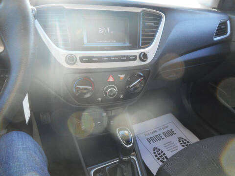 2019 Hyundai Accent SE