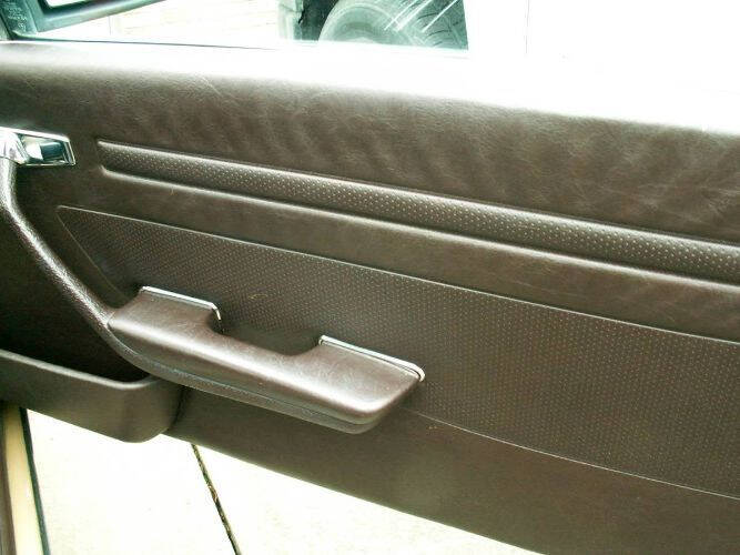 1983 Mercedes-Benz SL-Class