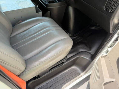 2017 Chevrolet Express 2500