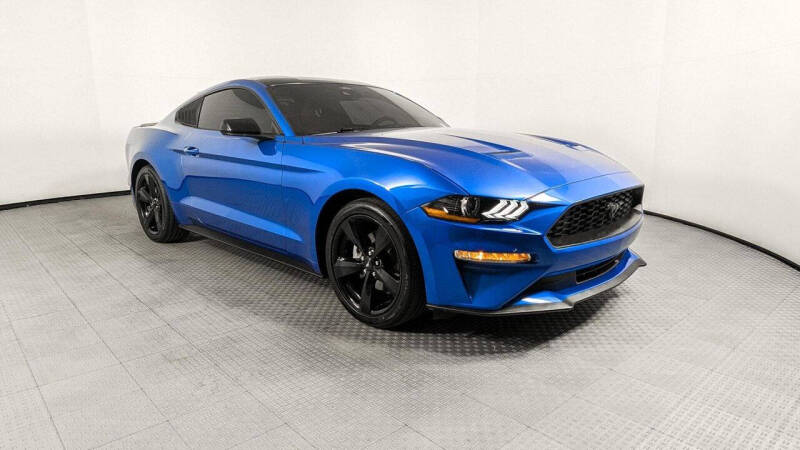 2021 Ford Mustang EcoBoost