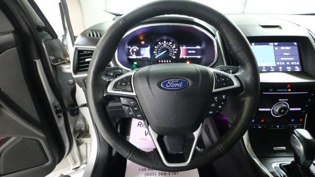 2017 Ford Edge Sport