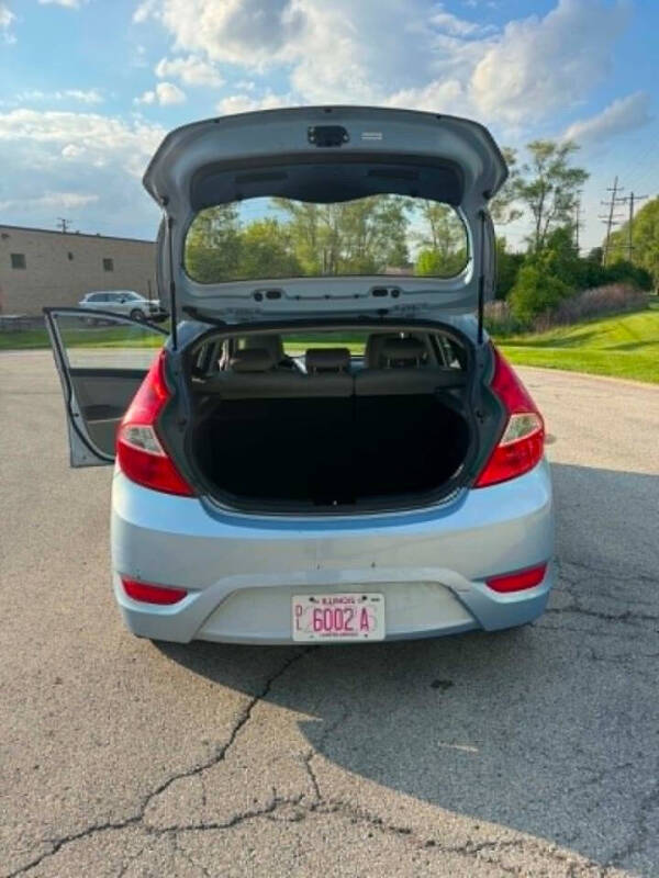2012 Hyundai Accent GS