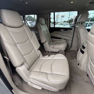 2019 Cadillac Escalade ESV Luxury