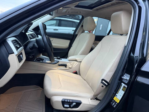 2018 BMW 3 Series 320i xDrive