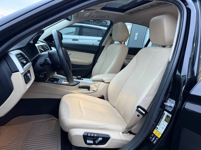 2018 BMW 3 Series 320i xDrive