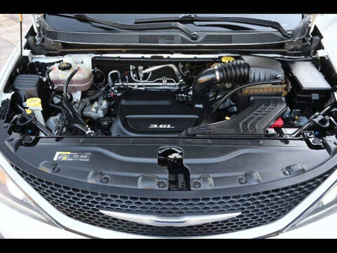 2018 Chrysler Pacifica Touring L