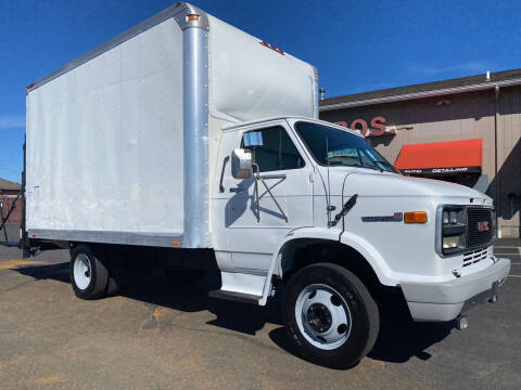 1995 GMC P30 Forward Control Chassis for sale at Dorn Brothers Truck and Auto Sales in Salem OR
