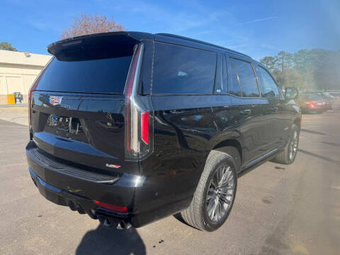 2023 Cadillac Escalade-V