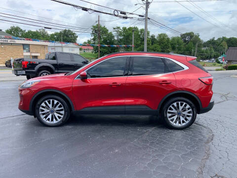 2022 Ford Escape Titanium