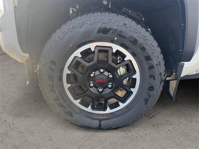 2024 Toyota Tacoma TRD Off-Road HV