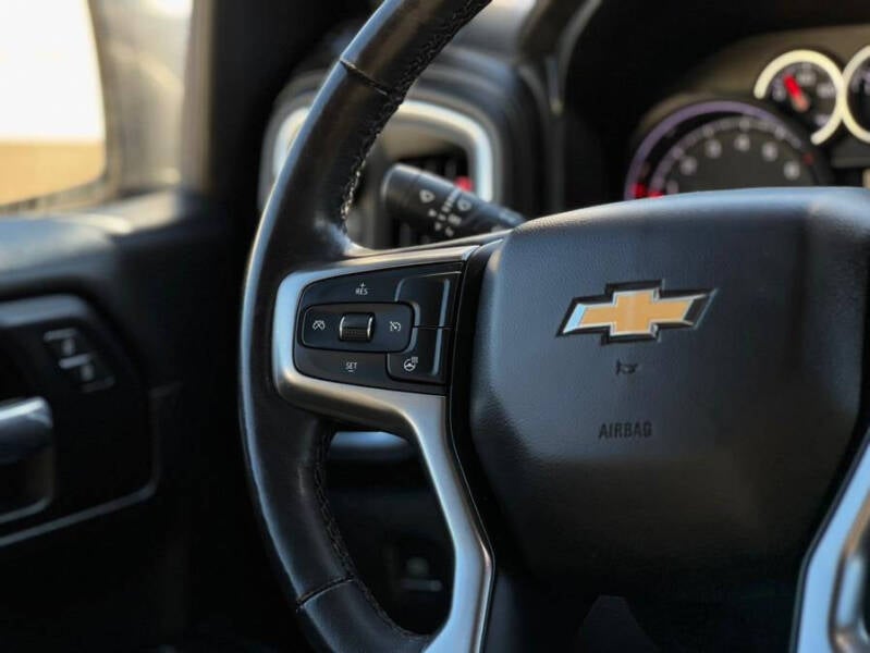 2019 Chevrolet Silverado 1500 LT photo 29