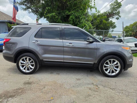 2014 Ford Explorer XLT