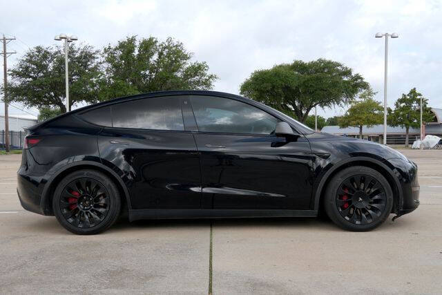 2023 Tesla Model Y Performance
