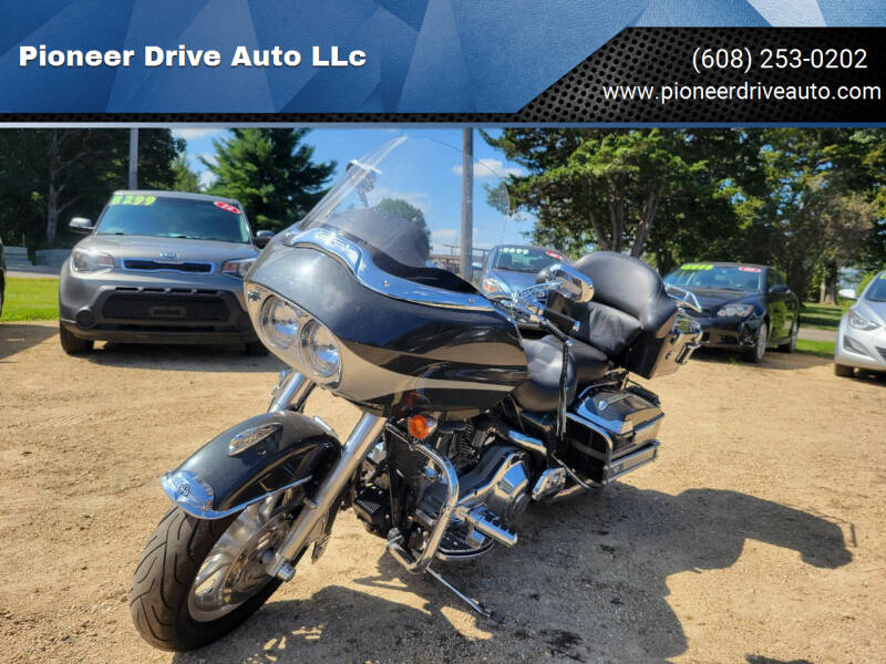 2005 Harley-Davidson Road Glide for sale at Pioneer Drive Auto LLc in Wisconsin Dells WI