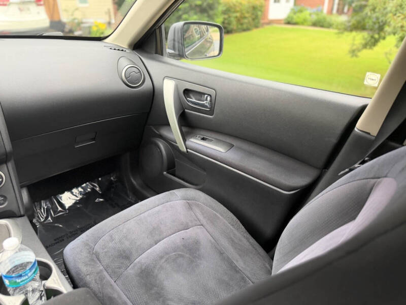 2011 Nissan Rogue S