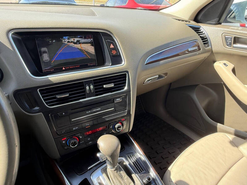 2012 Audi Q5 2.0T quattro Premium Plus