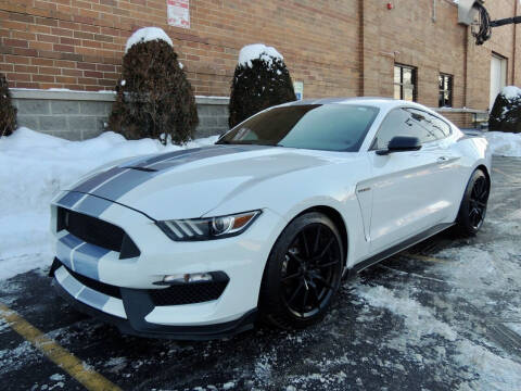 2017 Ford Mustang for sale at R & I Auto in Lake Bluff IL