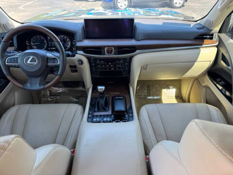 2020 Lexus LX 570 Two-Row