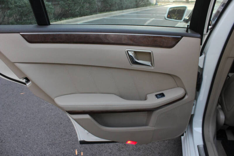 2011 Mercedes-Benz E-Class