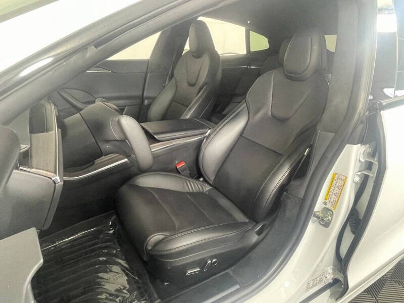 2023 Tesla Model S Standard Range