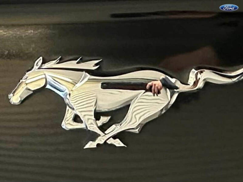 2022 Ford Mustang