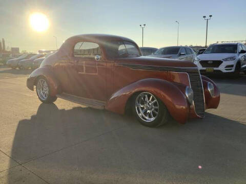 1937 Studebaker DICTATOR