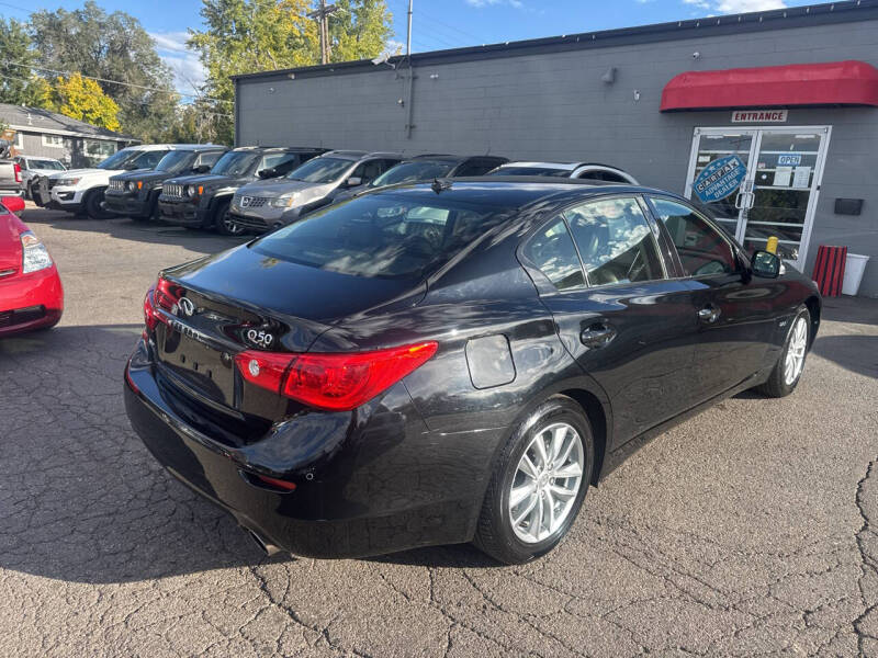 2017 Infiniti Q50 2.0T Premium