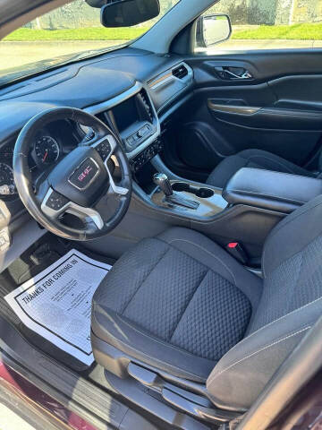 2017 GMC Acadia SLE-1