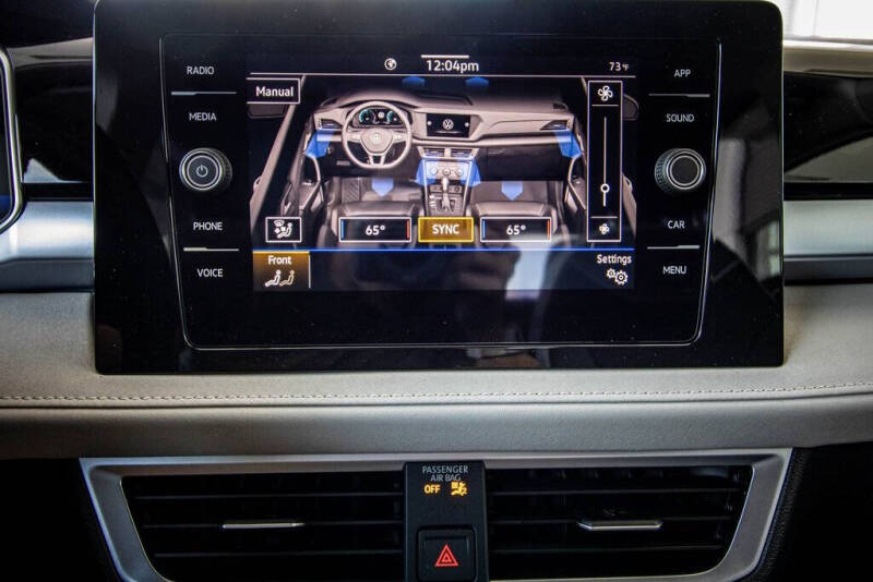 2026 Volkswagen Taos SE