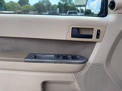 2009 Ford Escape XLT