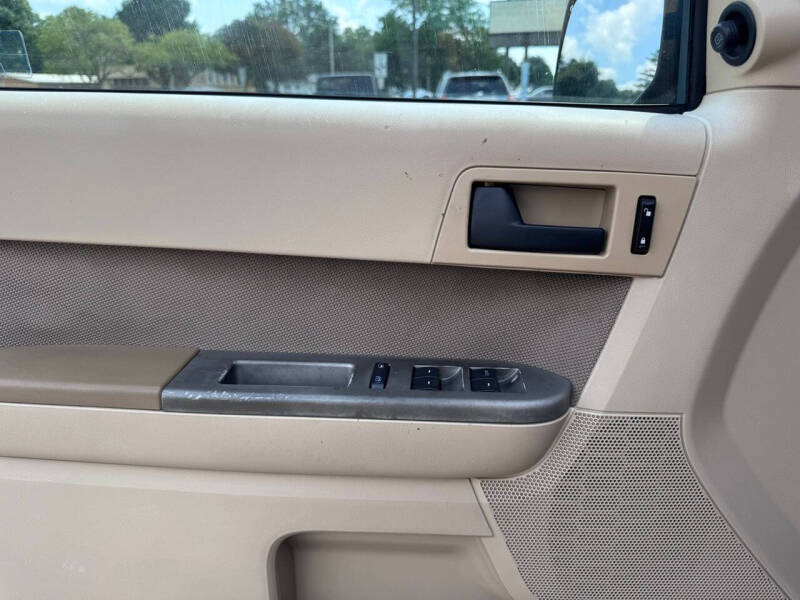 2009 Ford Escape XLT