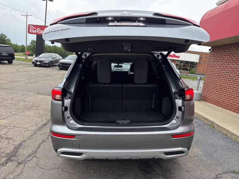 2024 Mitsubishi Outlander SE