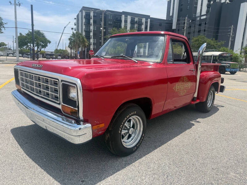 1982 Dodge Little express