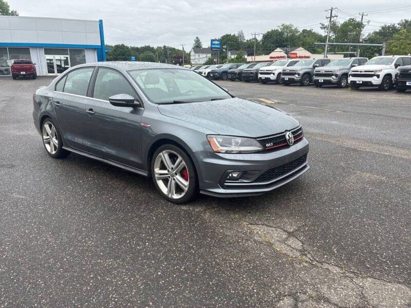 2017 Volkswagen Jetta 2.0T GLI