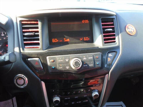 2016 Nissan Pathfinder S