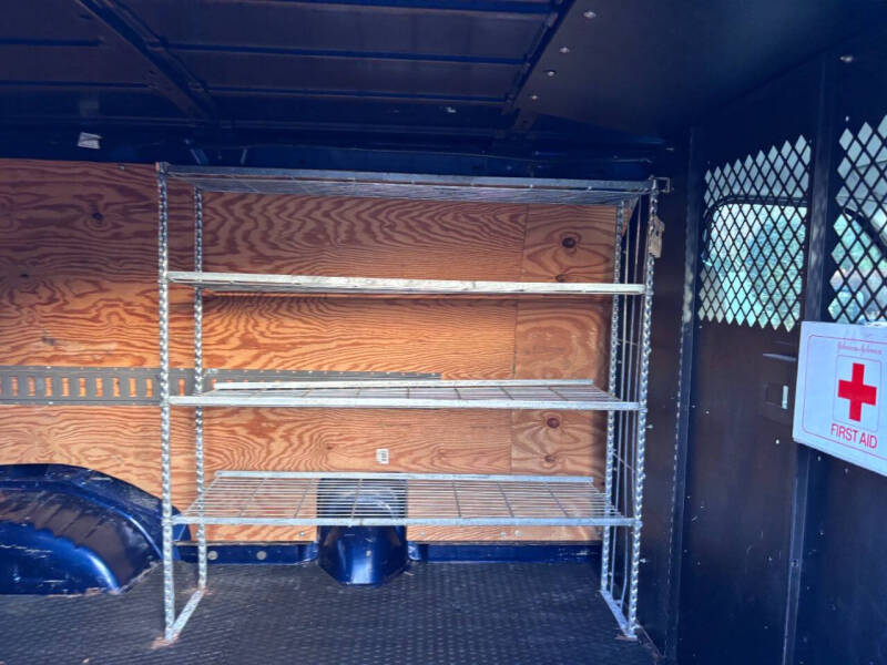 2008 Ford E-Series E-250