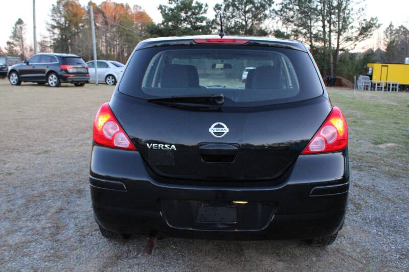 2012 Nissan Versa 1.8 S