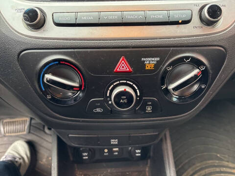 2018 Hyundai Accent SE