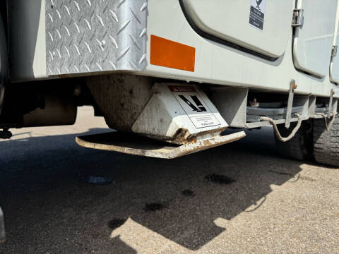 2001 International 4900