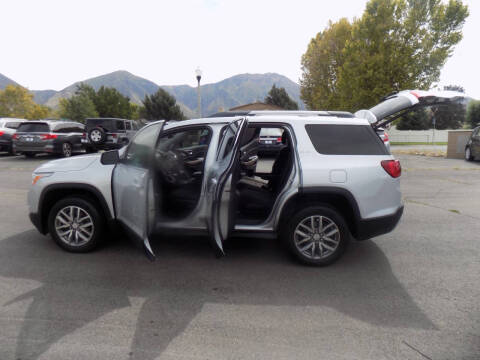 2017 GMC Acadia SLE-2