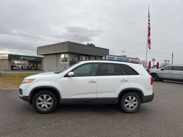 2011 Kia Sorento LX