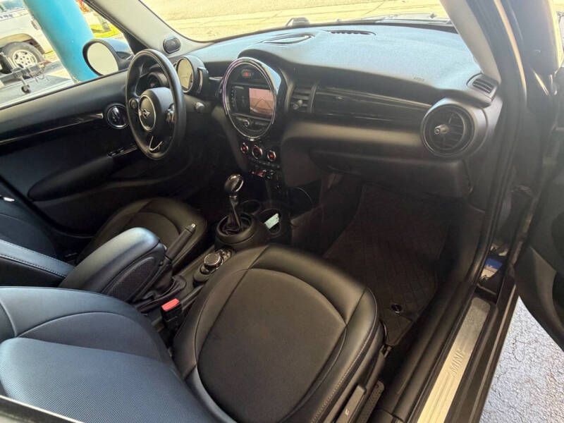2019 MINI Hardtop 4 Door Cooper