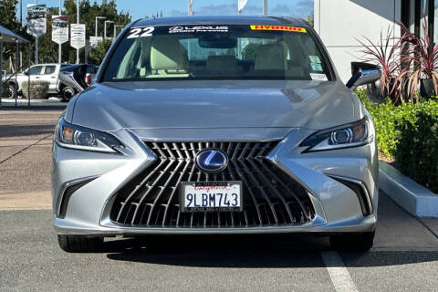2022 Lexus ES 300h