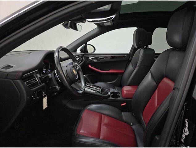 2023 Porsche Macan