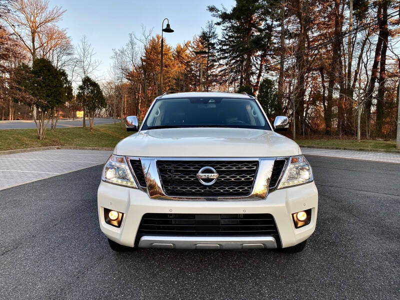 2018 Nissan Armada Platinum photo 3