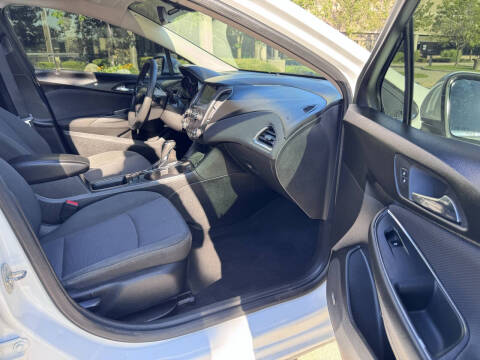 2018 Chevrolet Cruze LT Auto