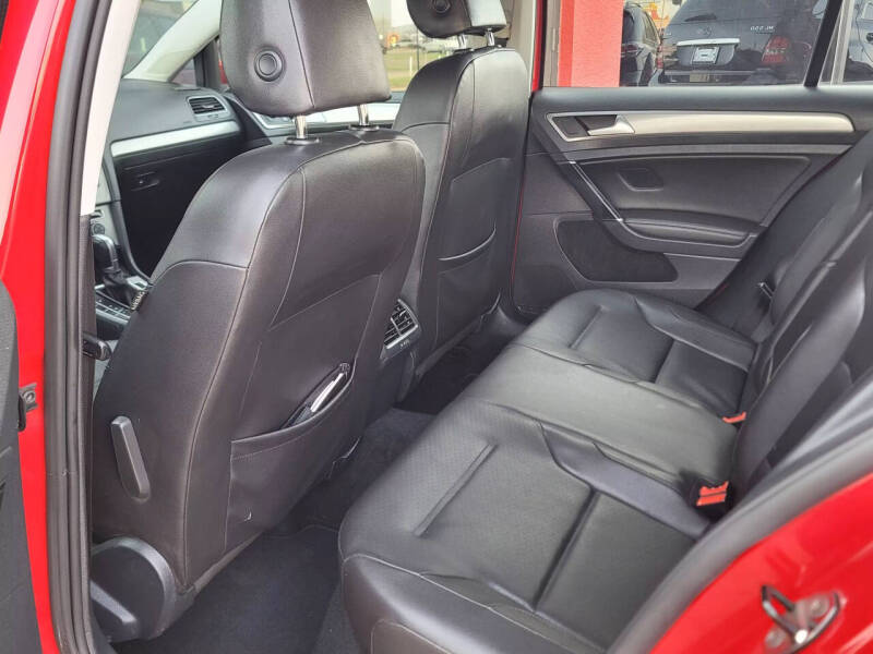 2015 Volkswagen Golf